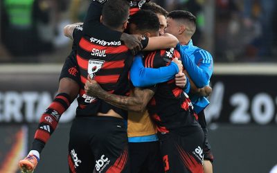 FLAMENGO ESCRIBE LA HISTORIA MÁS GRANDE PARA BRASIL