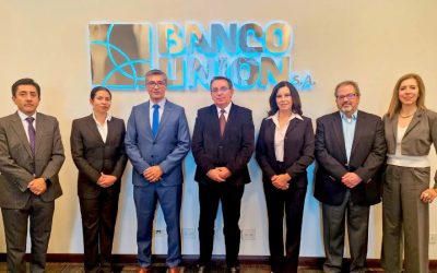 GABRIEL ESPINOZA POSESIONA NUEVO DIRECTORIO DEL BANCO UNIÓN