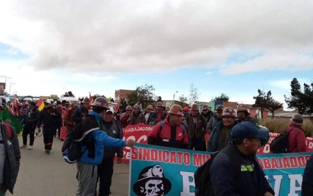 LA MARCHA “BOLIVIA NO SE VENDE” VA RUMBO A LA PAZ