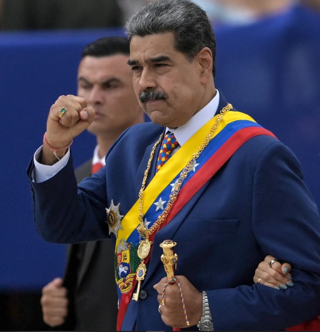 TRUMP ADMITE SECUESTRO DE MADURO TRAS BOMBARDEOS ESTADOUNIDENSES CONTRA VENEZUELA