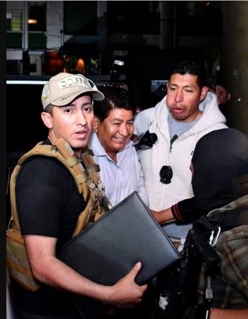 FISCALÍA SOLICITA SEIS MESES DE PRISIÓN PREVENTIVA PARA EXMINISTRO ÉDGAR MONTAÑO