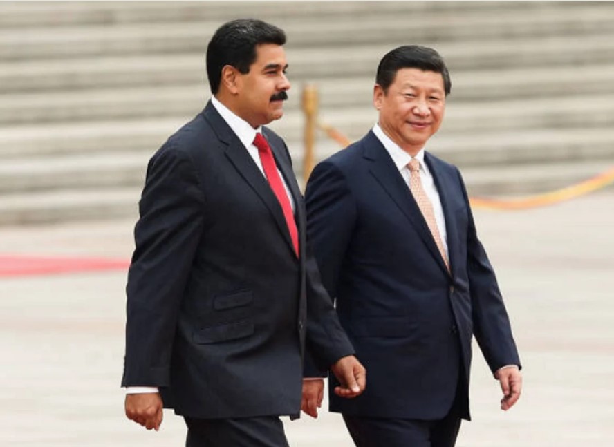CHINA EXIGE A WASHINGTON LIBERAR A NICOLÁS MADURO
