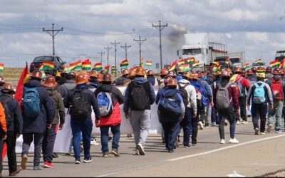 MULTITUDINARIA MARCHA “BOLIVIA NO SE VENDE” LLEGA A LA PAZ Y EXIGE LA ABROGACIÓN DEL DS 5503