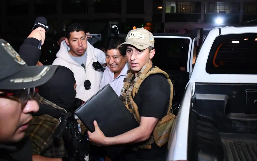 JUEZ ORDENA CUATRO MESES DE PRISIÓN PREVENTIVA PARA EXMINISTRO EDGAR MONTAÑO