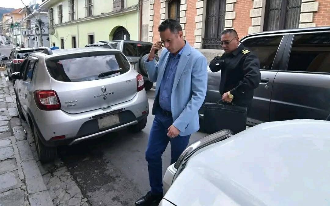 VICEPRESIDENTE ACUSA A PAZ DE ENGAÑO Y MENTIRA REITERADA