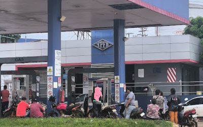 ABASTECEN SANTA CRUZ CON IMPORTACIONES, NORTE SIGUE CON ESCASEZ Y QUEJAS