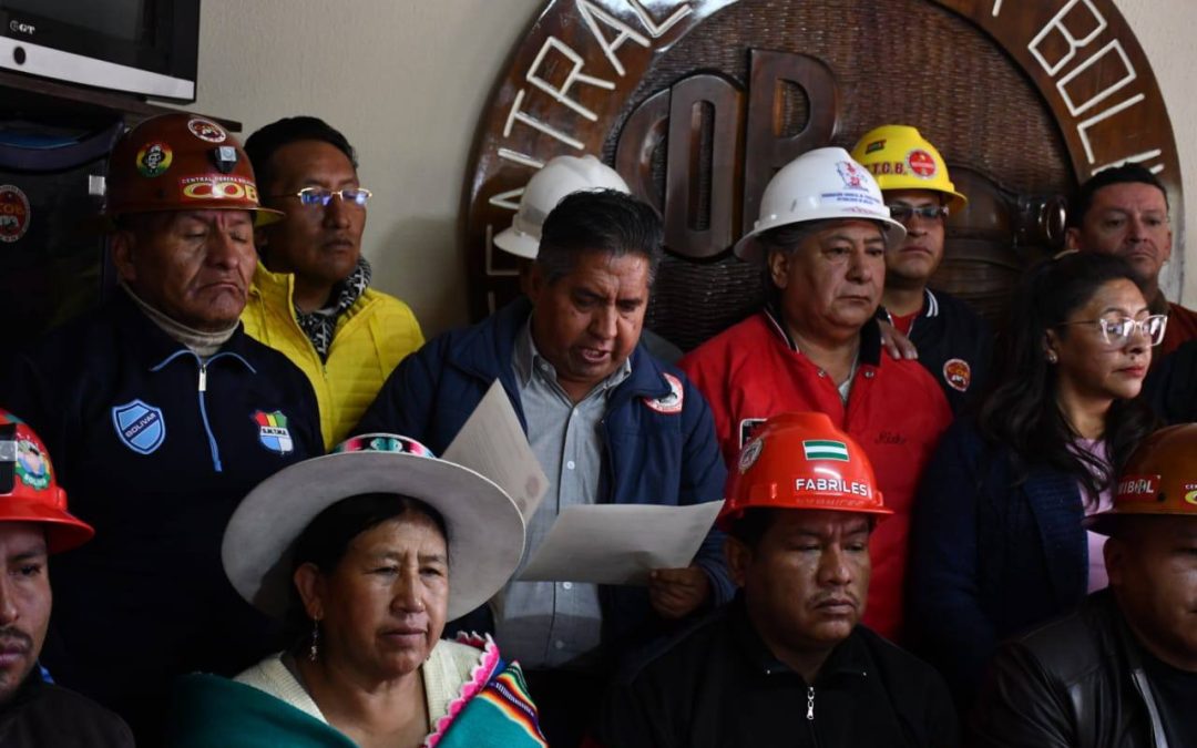 COB DECLARA EMERGENCIA Y ADVIERTE MOVILIZACIONES CONTRA RODRIGO PAZ