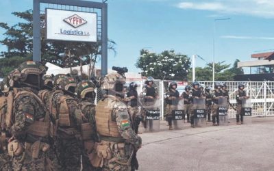 TRANSPORTE PESADO DESMONTA VERSIÓN OFICIAL Y LLAMA “SHOW” A MILITARIZACIÓN DE YPFB