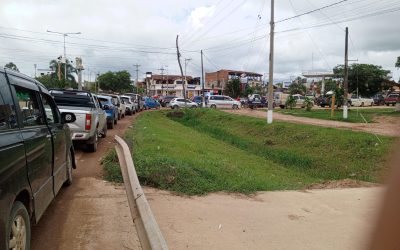 CRISIS DE GASOLINA PARALIZA TRINIDAD Y DESBORDA SURTIDORES
