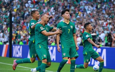 BOLIVIA FIRMA UNA REMONTADA Y QUEDA A 90 MINUTOS DEL MUNDIAL