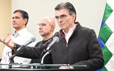 PRESIDENTE REORGANIZARÁ SU GABINETE Y ACTIVARÁ CONSEJO ECONÓMICO SIN LOS SECTORES EN CONFLICTO