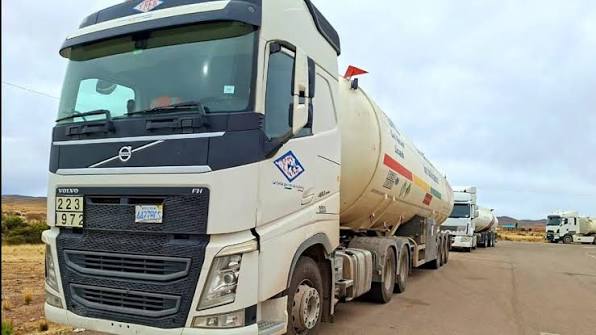 EL DIESELAZO ENFRENTA AL GOBIERNO CON TRANSPORTISTAS Y PRODUCTORES
