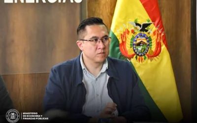 GOBIERNO NIEGA CONDICIONAMIENTOS DEL FMI, PERO ESPERA PRIMER DESEMBOLSO EN OCTUBRE