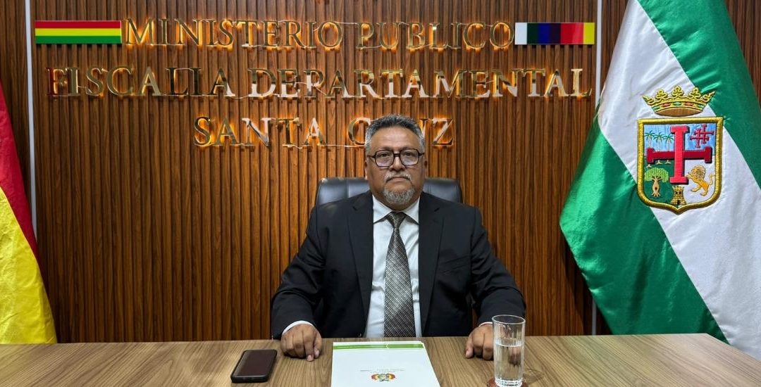 MONTAÑO COMPARECE, DECLARA Y QUEDA LIBRE POR USURPACIÓN DE FUNCIONES