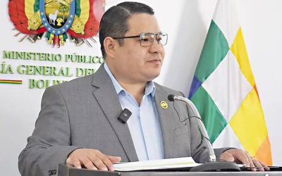 MARIACA NIEGA CONOCER A MARSET Y RECHAZA CUALQUIER CONTACTO