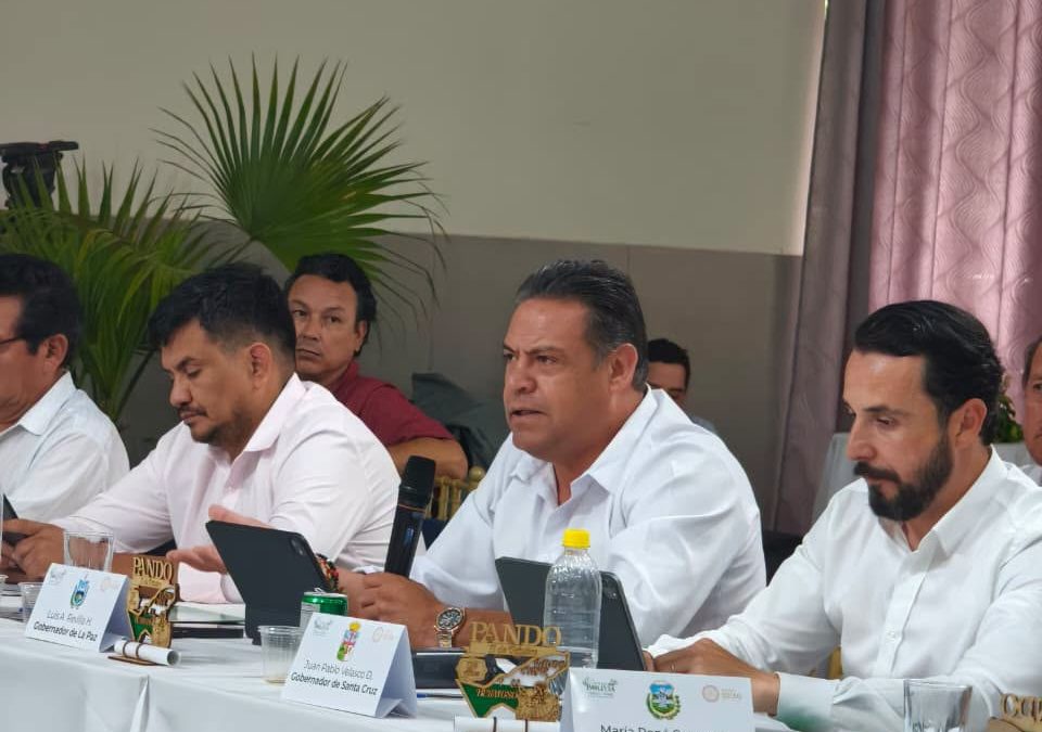 RODRIGO PAZ FALTA A LA REUNIÓN DEL 50/50 Y DEJA A LOS GOBERNADORES CON UN MINISTRO
